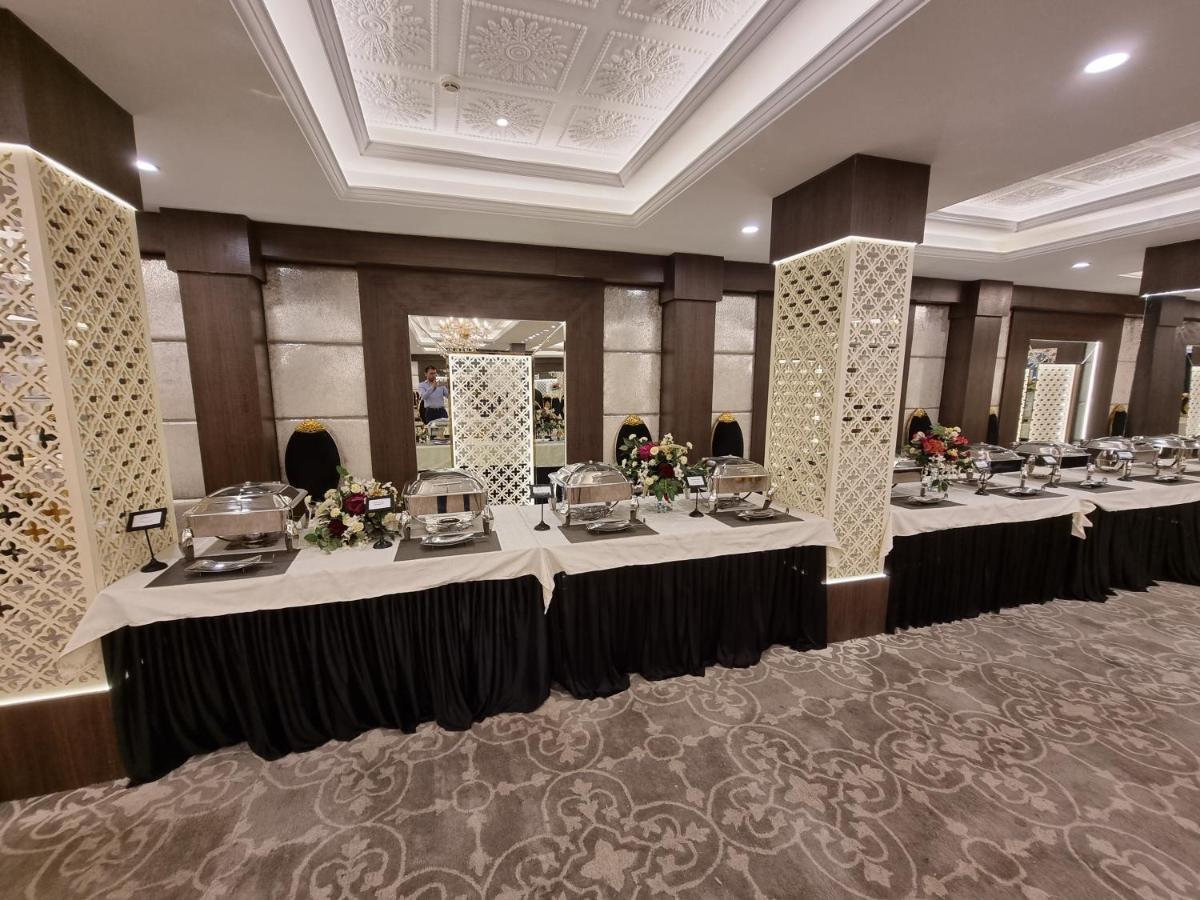 Hotel Casa Aishbagh ラクナウ エクステリア 写真