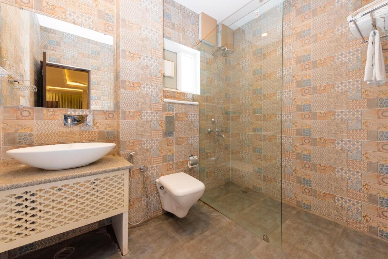 Hotel Casa Aishbagh ラクナウ エクステリア 写真